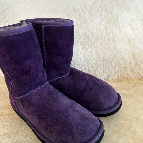 UGG Purple Ankle Boots with Plush Lining - Picture 4 of 6